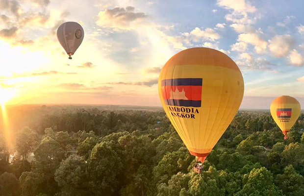 Angkor Hot Air Ballon(Beautiful Angkor Eye View)