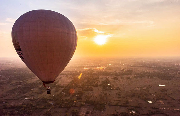 Angkor Hot Air Ballon(Beautiful Angkor Eye View)