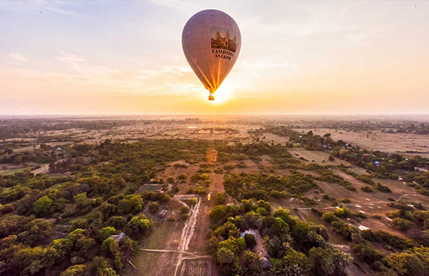 Angkor Hot Air Ballon(Beautiful Angkor Eye View)