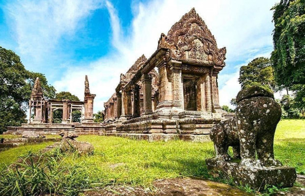 Full-Day Trip to Preah Vihear, Koh Ker & Beng Mealea