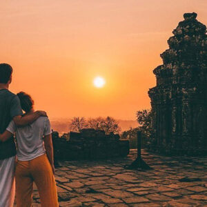 Private Day Trip to Angkor Wat with Sunset