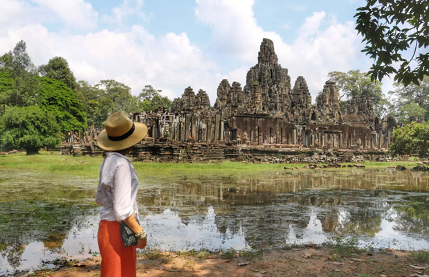 2-Day Ultimate Trip to Angkor Wat with Breakfast