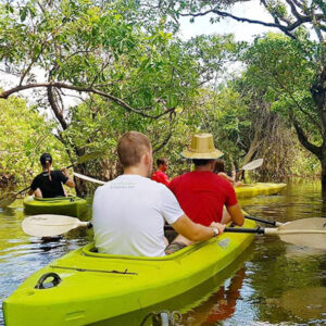 5-Day Bike to Discover Angkor & Kayak Tonlé Sap Tour