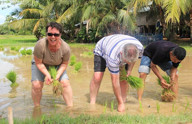 5 Days Siem Reap Local Life & Bike to Angkor Temple Tour