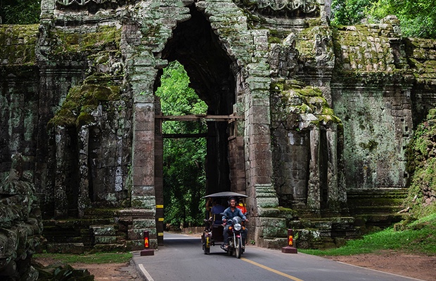 Angkor Wat Private Tuk-Tuk Day Tour from Siem Reap