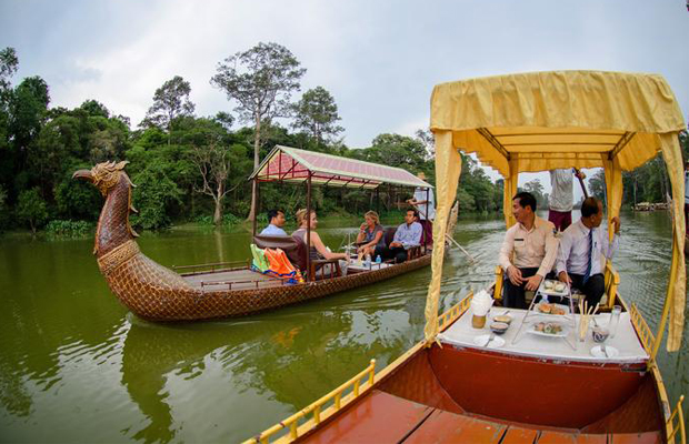Beautiful Sunset with Angkor Gondola Boat Ride
