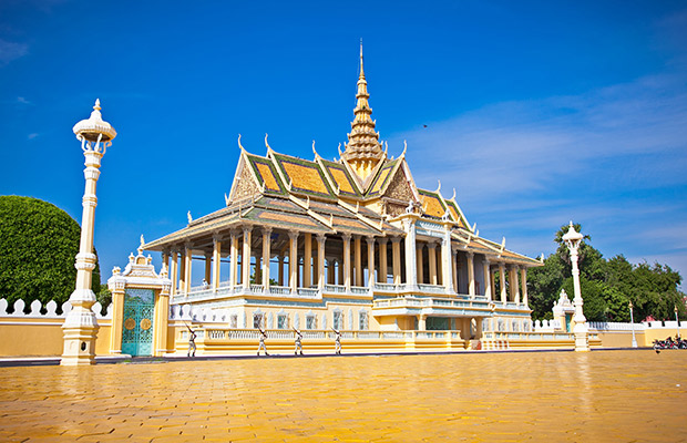 Full Day Explore Phnom Penh Private Tour