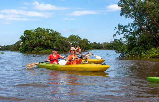 Kayaking & Floating Village Tour in Siem Reap