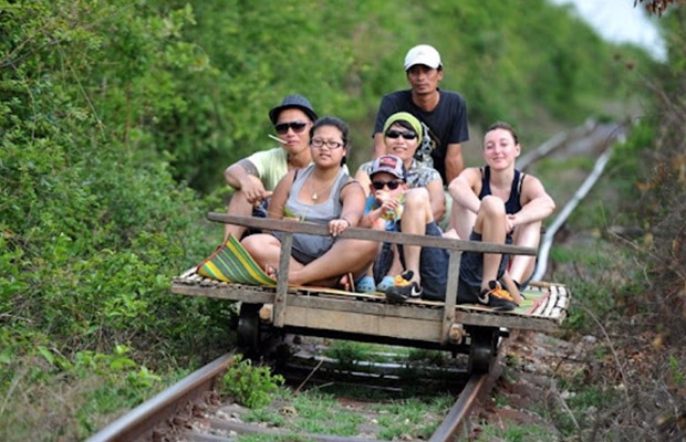 Bamboo Train, Killing Cave, Bat Cave & Sunset Tour in Battambang